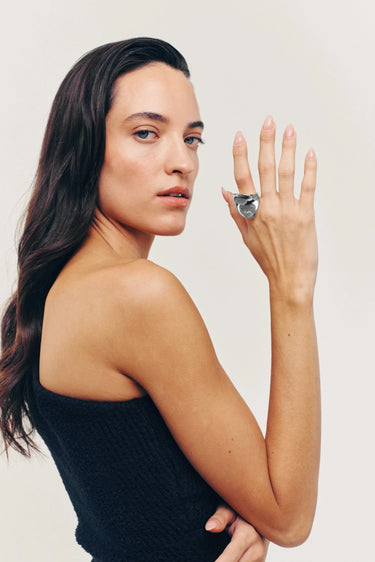 NEFERTITI Ring. Ring topped broad curved plate in high gloss finish, size US7, silver, handmade, hypoallergenic, water-resistant